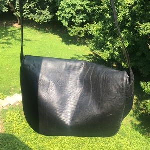 Everyday large leather black tote bag